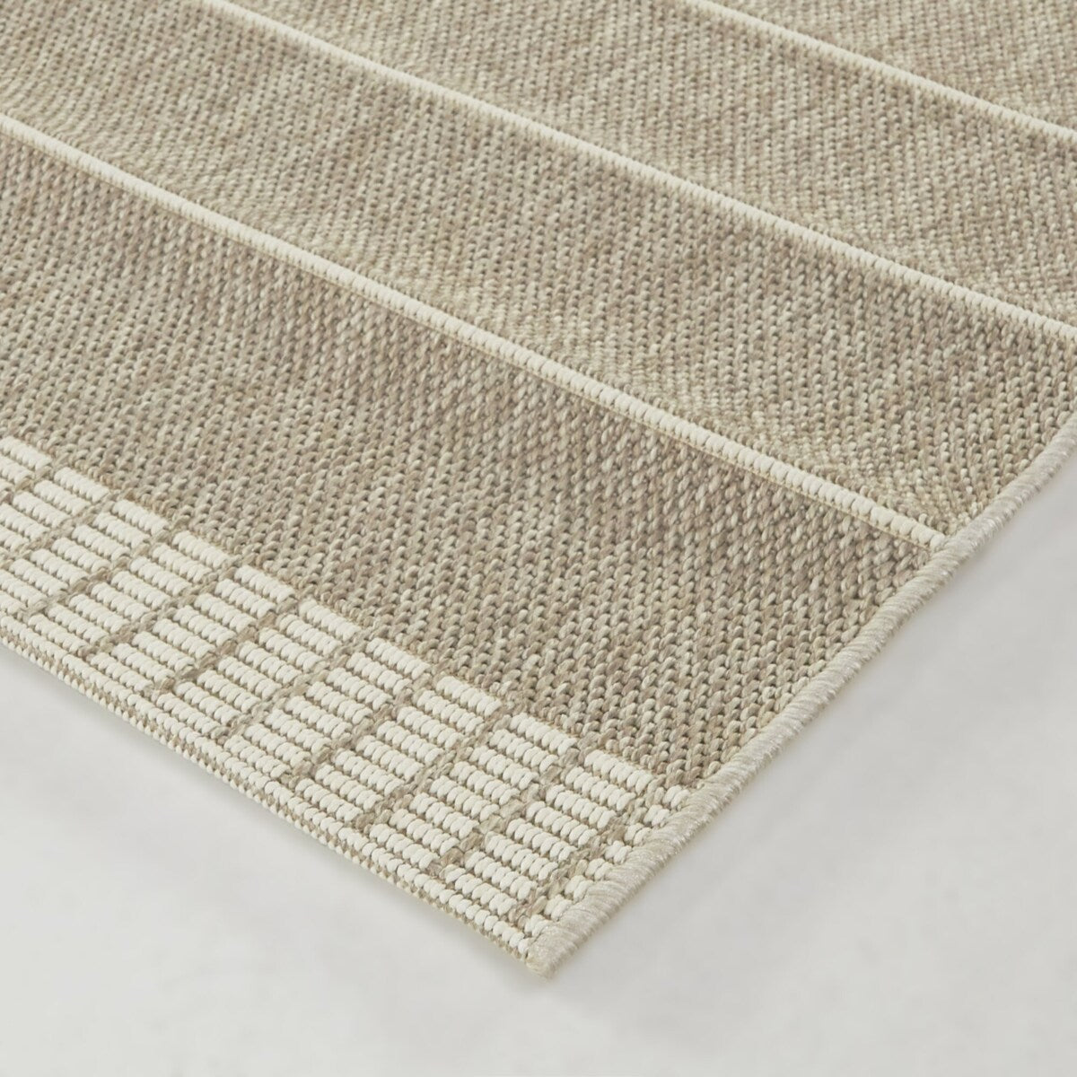 Campert Striped Patio Indoor/Outdoor Area Rug