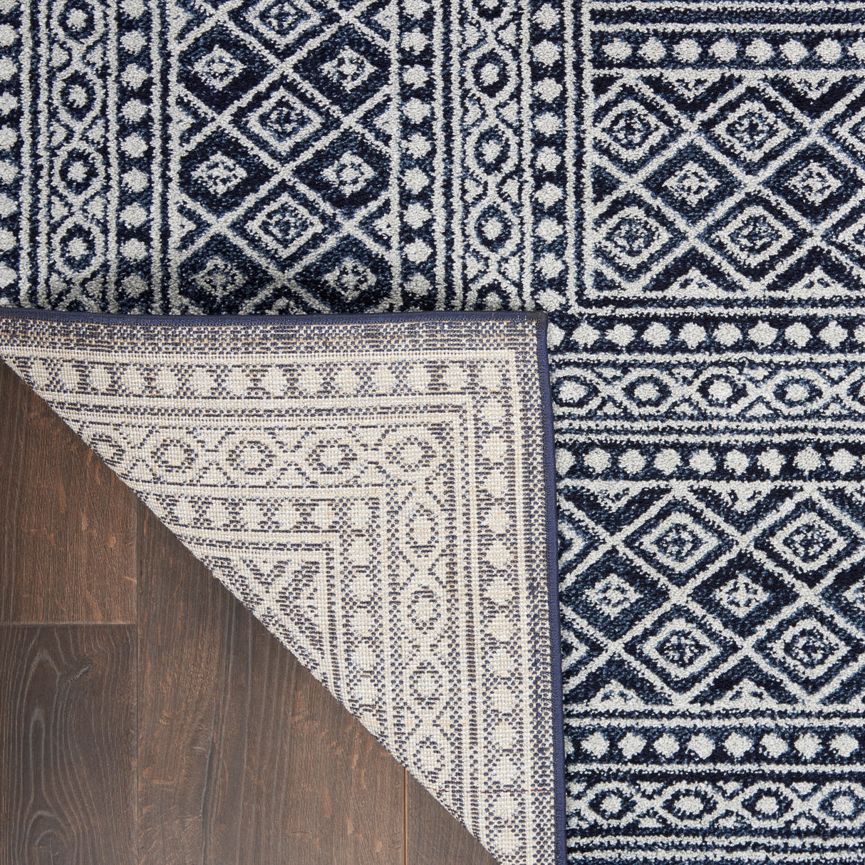 Carson Carrington Rantorp Royal Moroccan Eclectic Area Rug