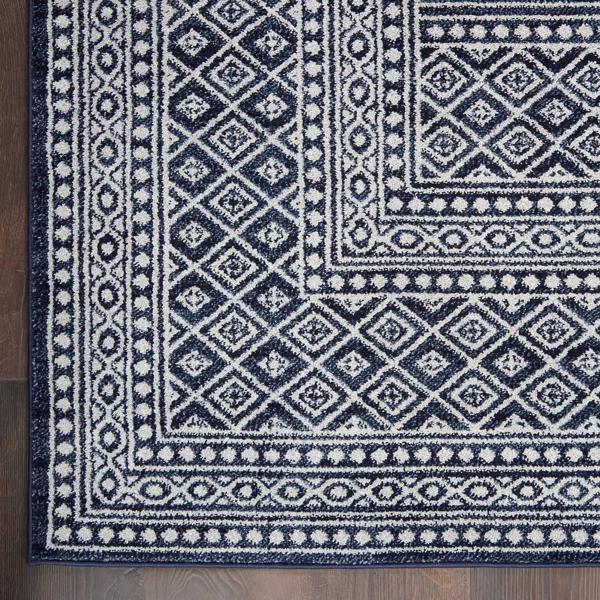 Carson Carrington Rantorp Royal Moroccan Eclectic Area Rug