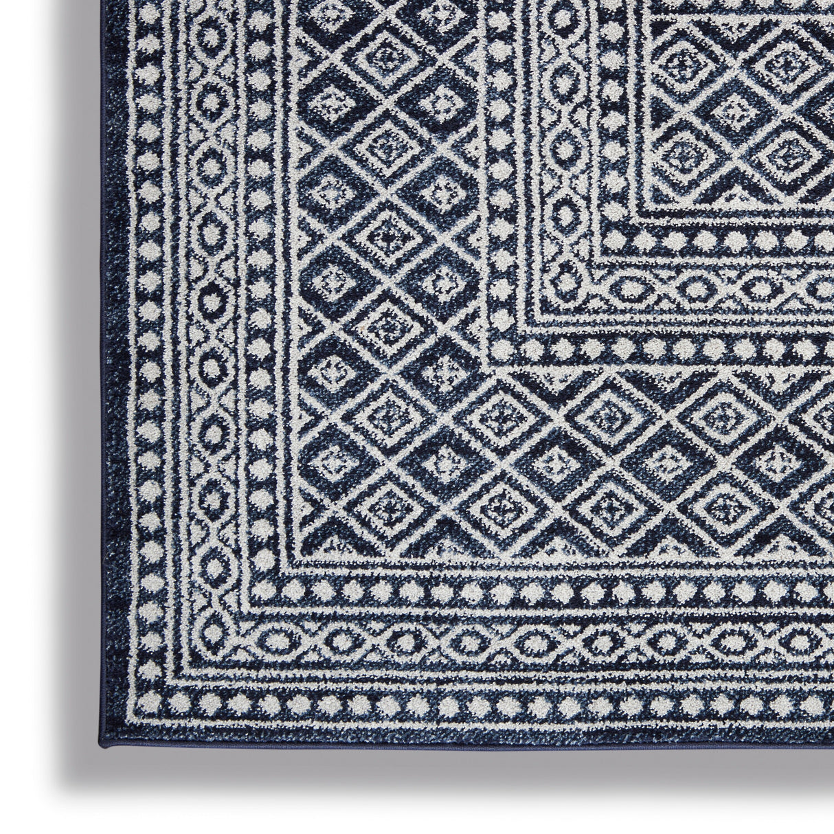 Carson Carrington Rantorp Royal Moroccan Eclectic Area Rug