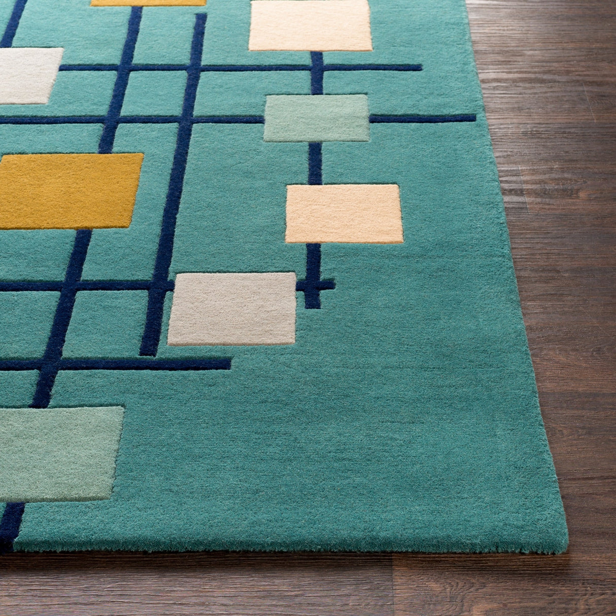 Livabliss Soderkoping Hand-Tufted Wool Area Rug