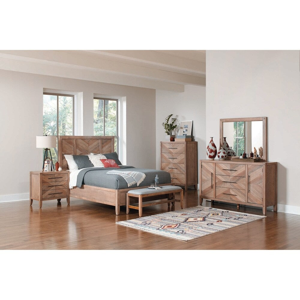 Casserly White Washed Natural 3-piece Panel Bedroom Set with Chest