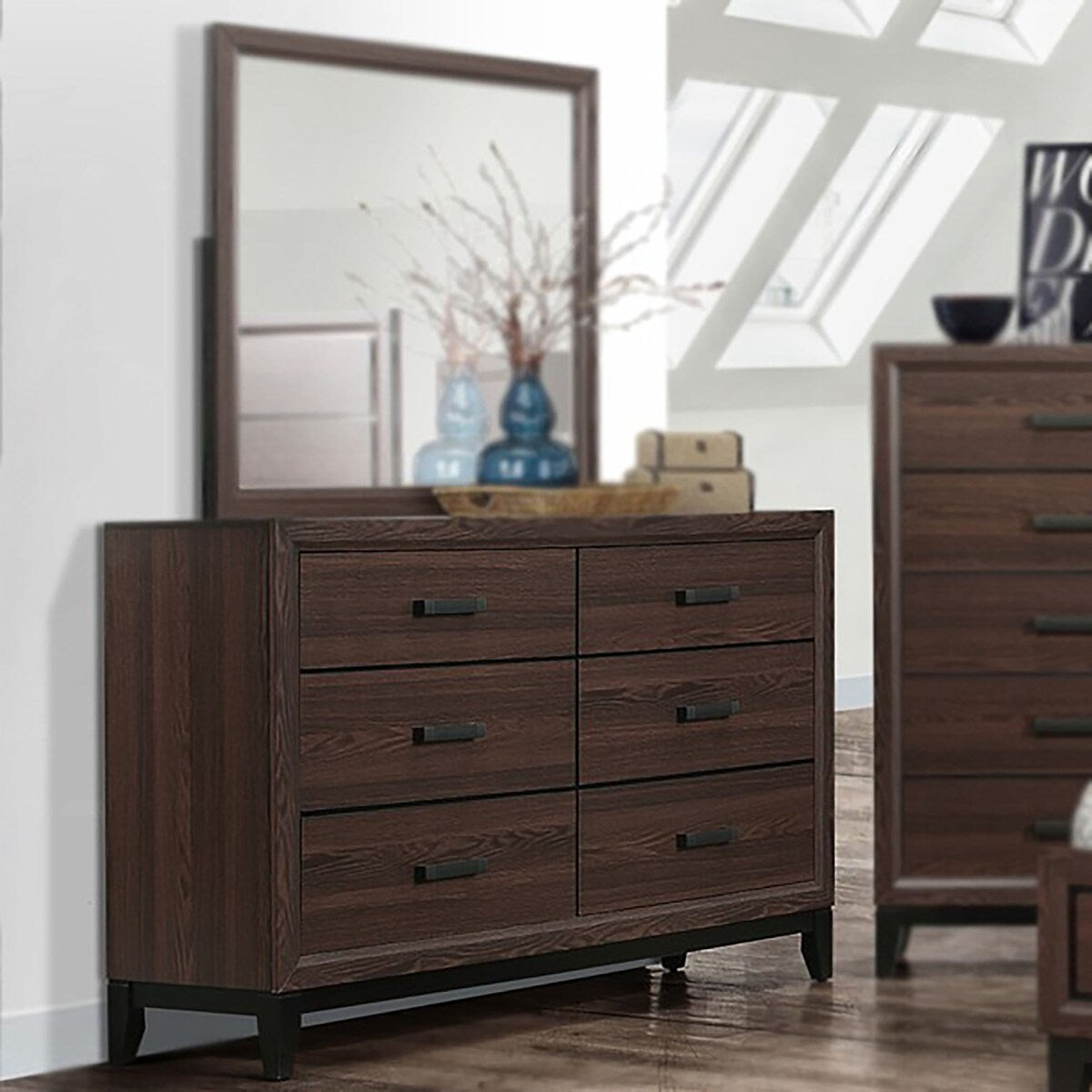 Catania Brown Queen 4 Piece Set