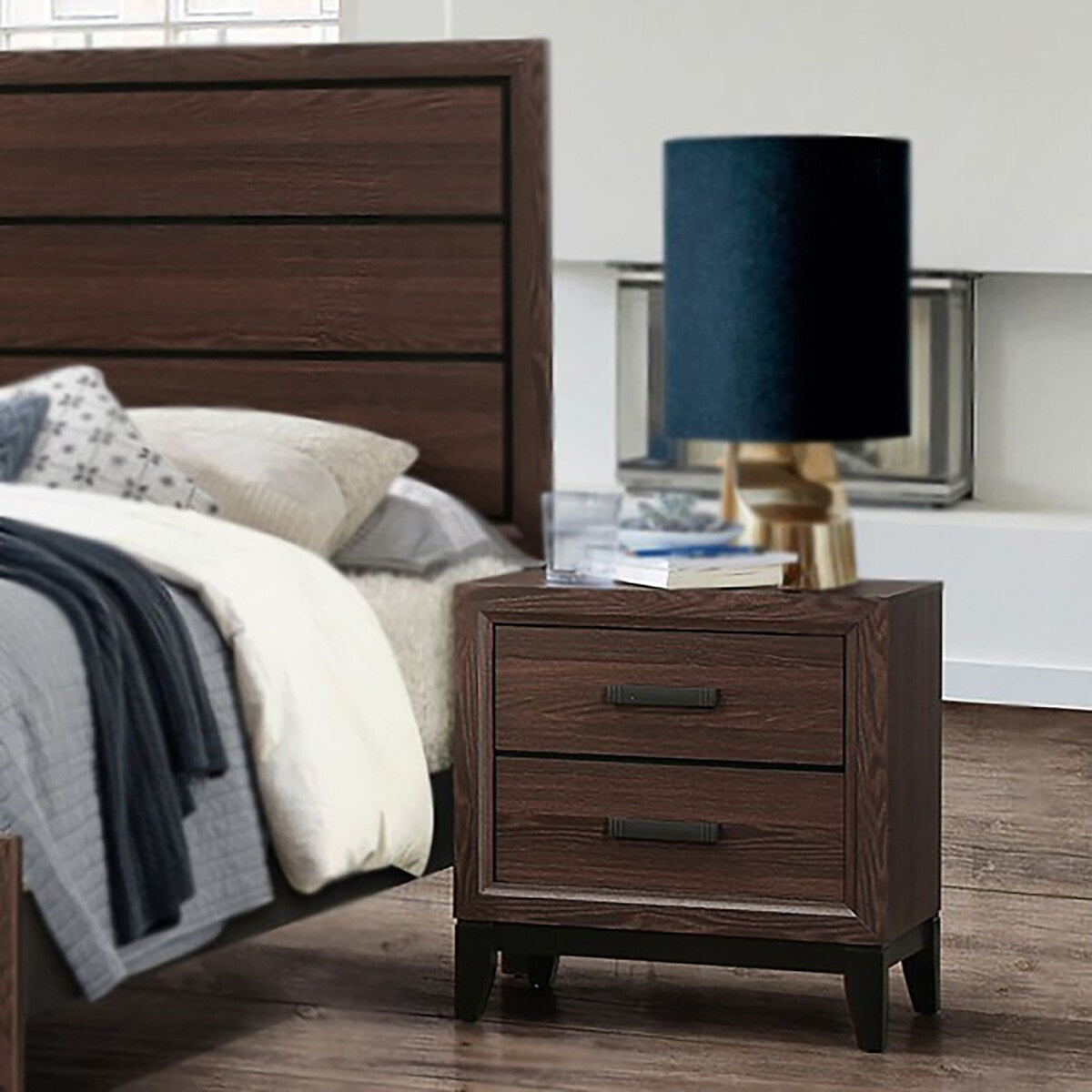 Catania Brown Queen 4 Piece Set