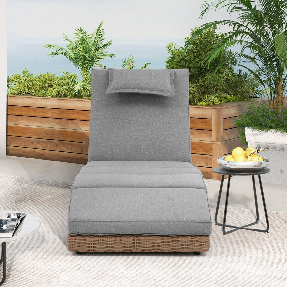 Chaise Lounge Outdoor, Patio Chaise Lounge Chair, Pool Chaise Lounge for Sun Tanning Lay Flat Poolside Lounger