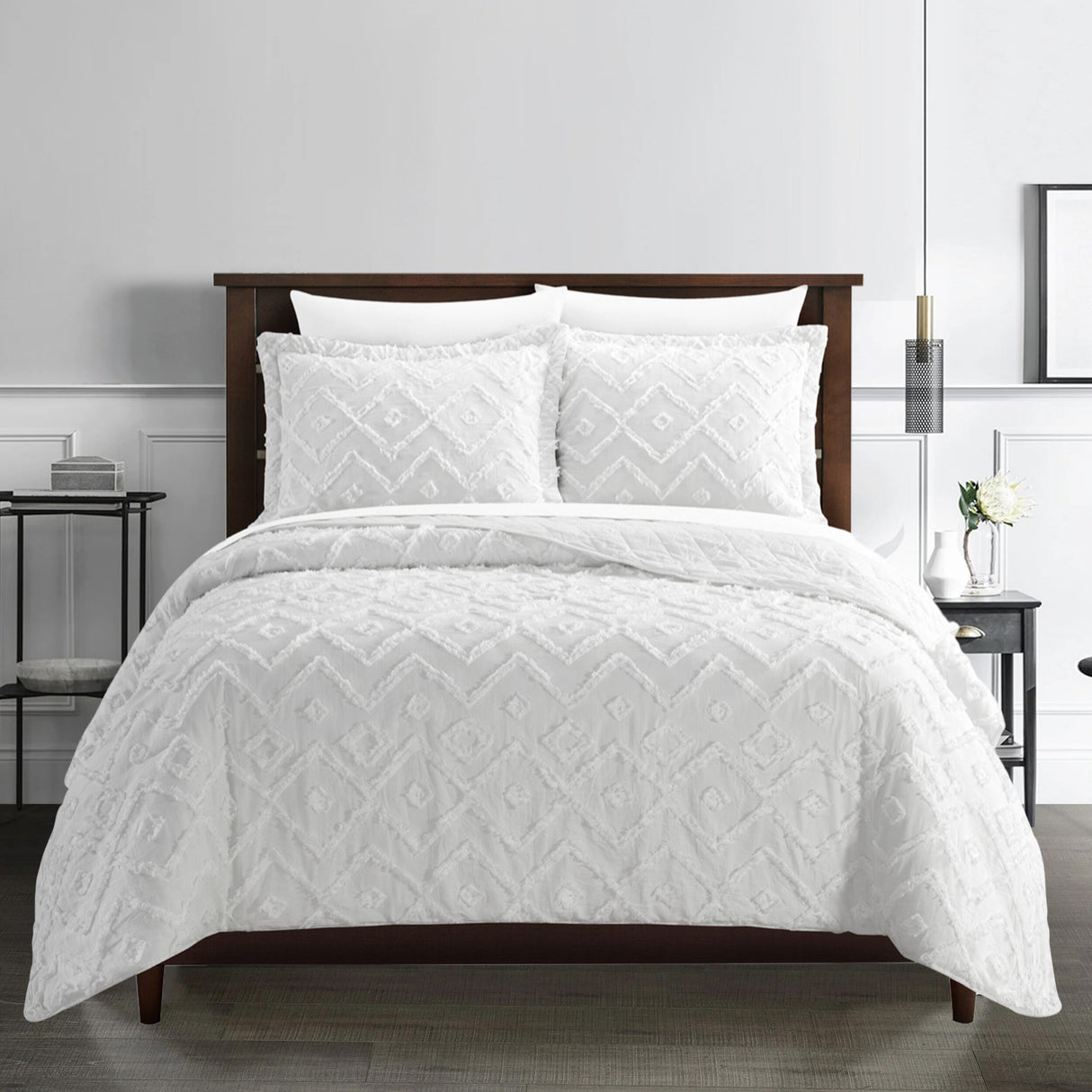 Chic Home Kade 7 Piece Clip Jacquard Cotton Shell With Textured Geometric Pattern Quilt Set