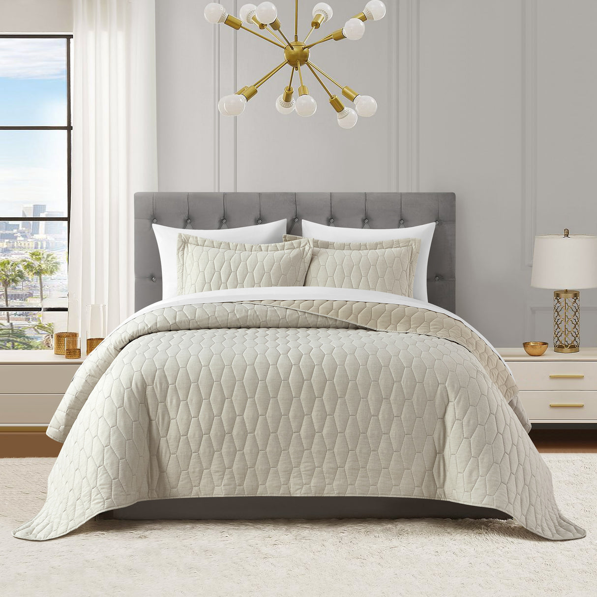Chic Home Nya 3-Piece Geomertric Hexagon Pattern Quilt Set