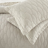 Chic Home Nya 3-Piece Geomertric Hexagon Pattern Quilt Set