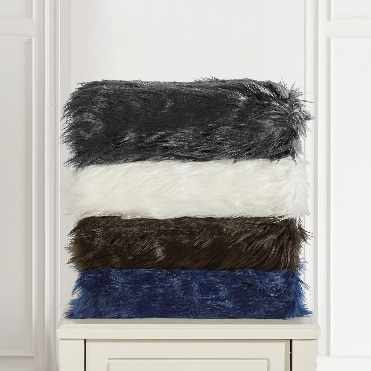Chic Home Ruffa Faux Fur Ultra Plush Micromink Throw