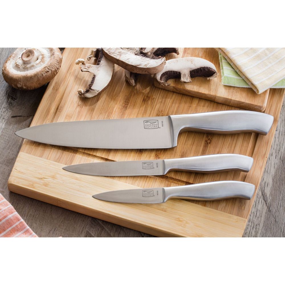 Chicago Cutlery 19-Piece Insignia Steel Knife Block with In-Block Sharpener and Cutting Board