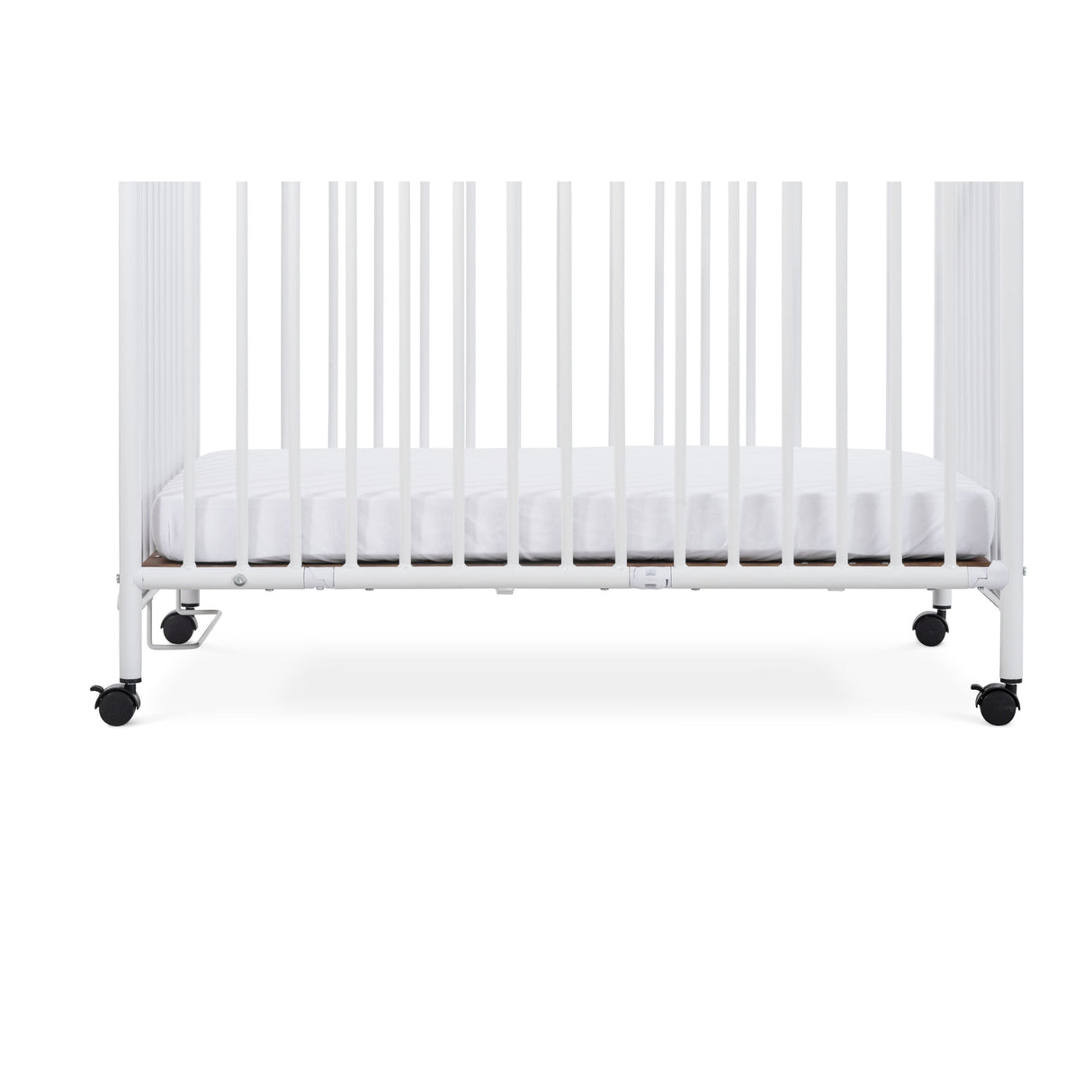 Child Craft Sweet Dreamer Metal Folding Compact Crib