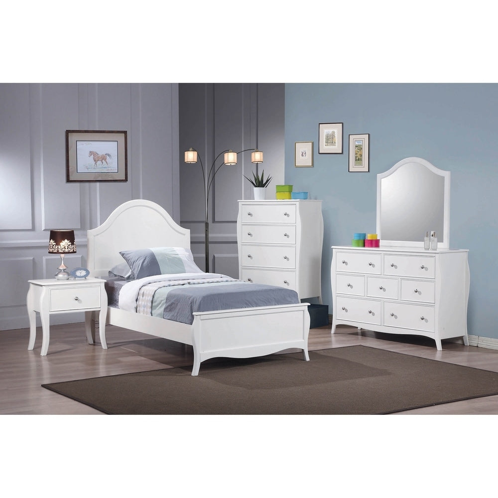 Chloe White 5-piece Panel Bedroom Set with 2 Nightstands