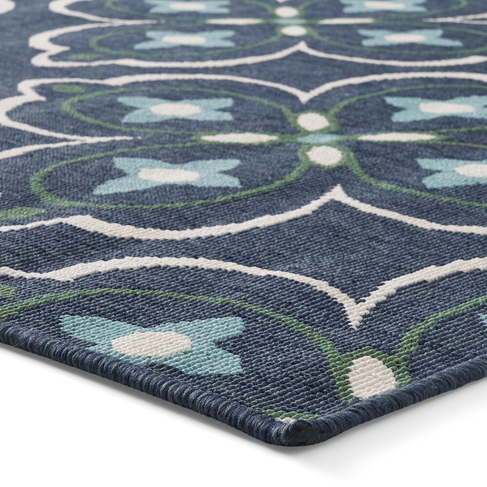 Camelia Outdoor Medallion Area Rug by Christopher Knight Home