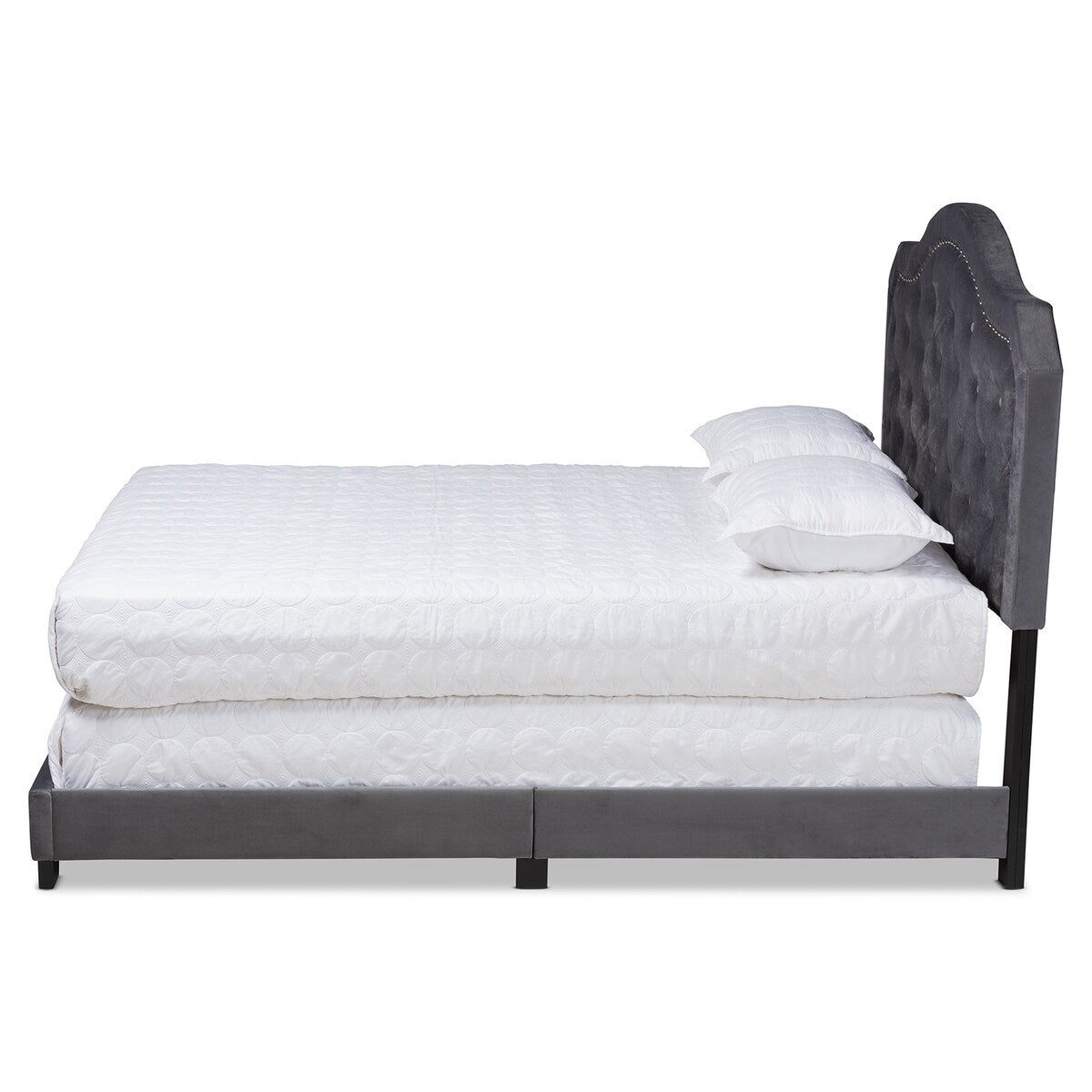 Cielle French Bohemian Antique White Oak Finished Wood Queen Size Platform Bed Frame