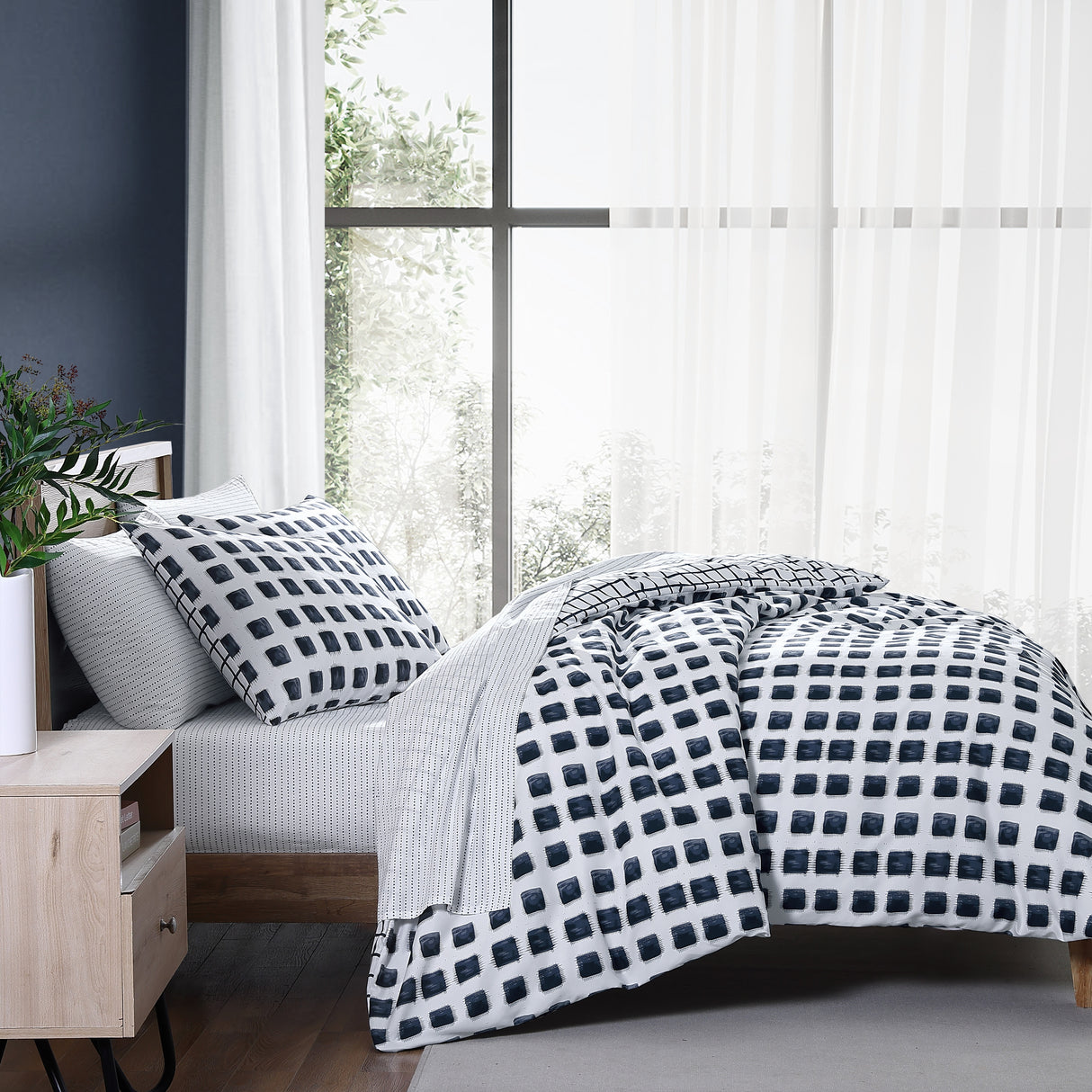 City Scene Urban Shibori Reversible Blue Duvet Cover Set