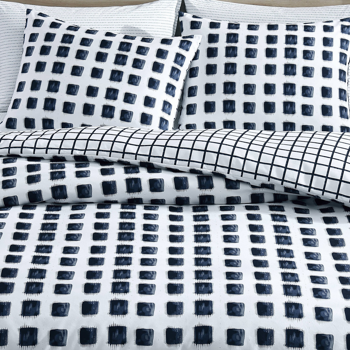City Scene Urban Shibori Reversible Blue Duvet Cover Set