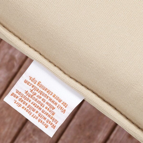 Clara 19-inch Indoor/ Outdoor Textured Yellow Cushion Made with Sunbrella