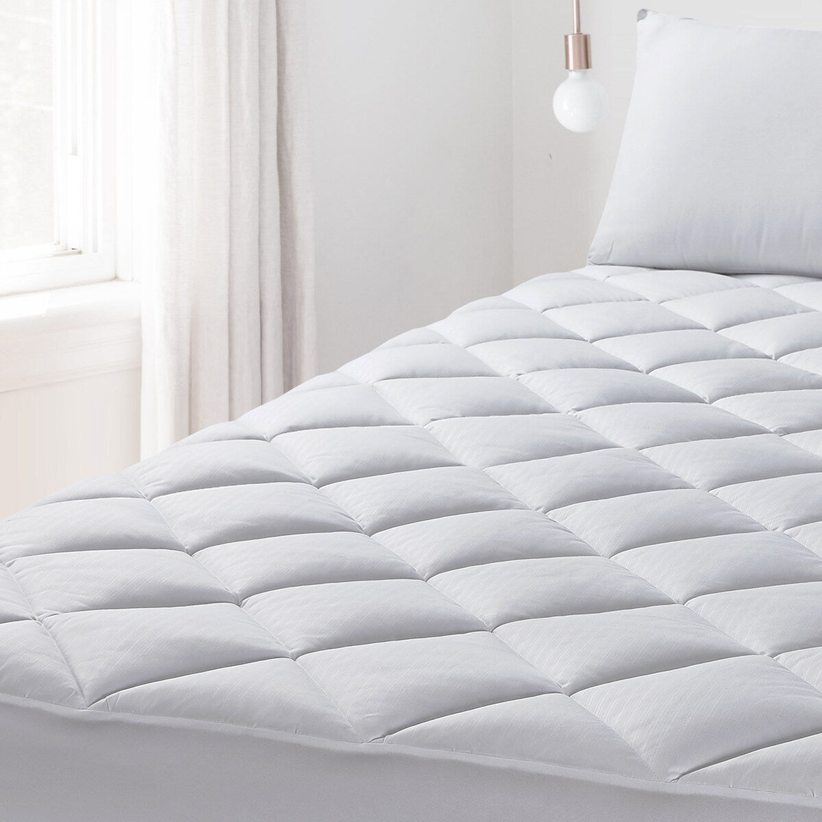 Claritin Allergen Barrier Mattress Pad - WHITE