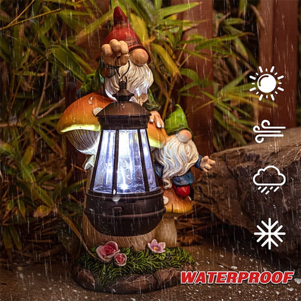 Climbing Gnomes With Solar Lantern Ornament
