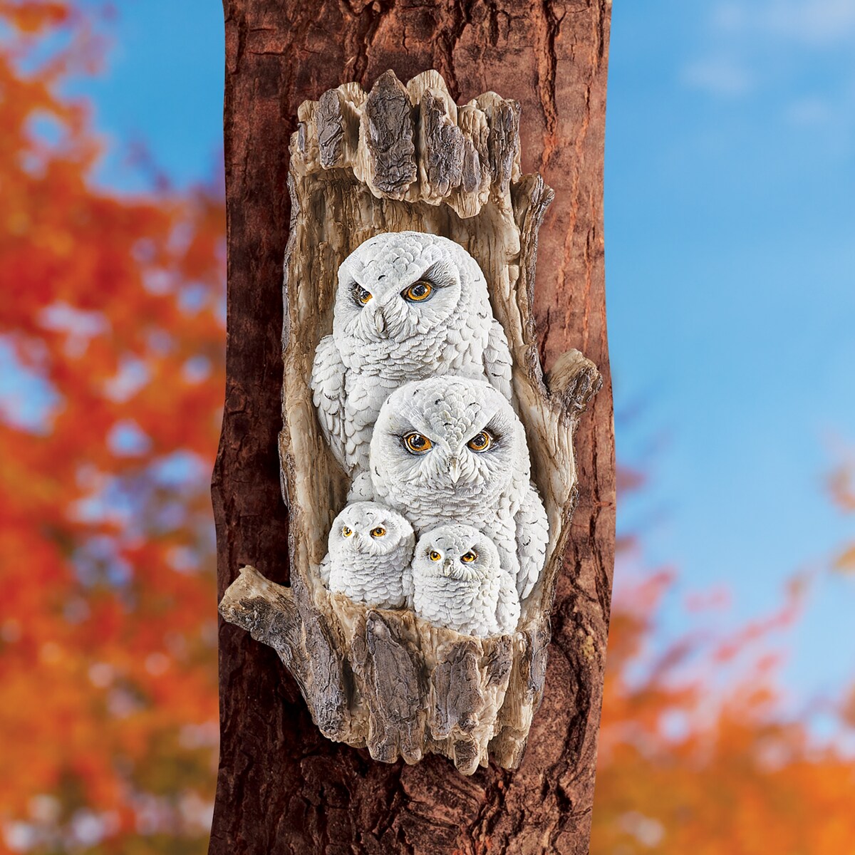 Hand-Painted Realistic Owl Family Tree Hanger - 15.500 x 10.000 x 8.000