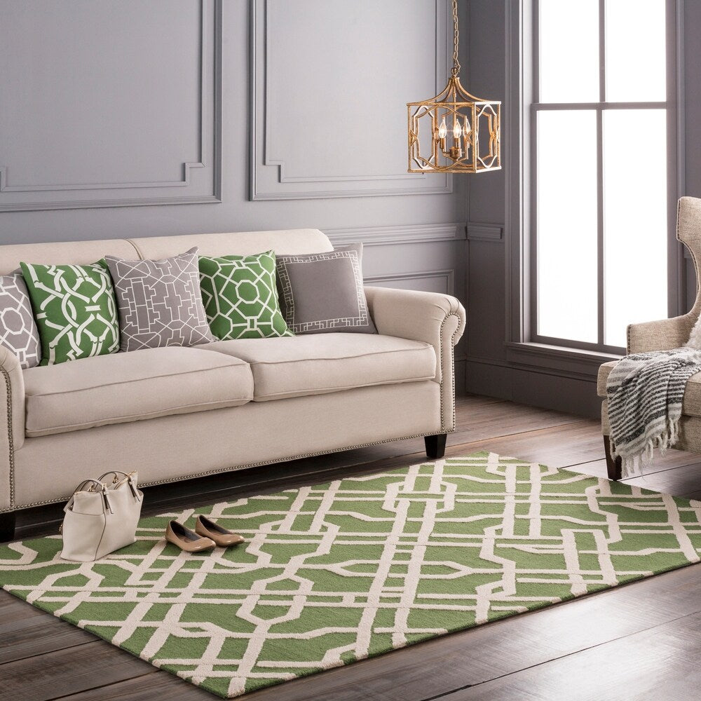 Colonial Home Green Geometric Handmade Area Rug - 5' x 7'6"