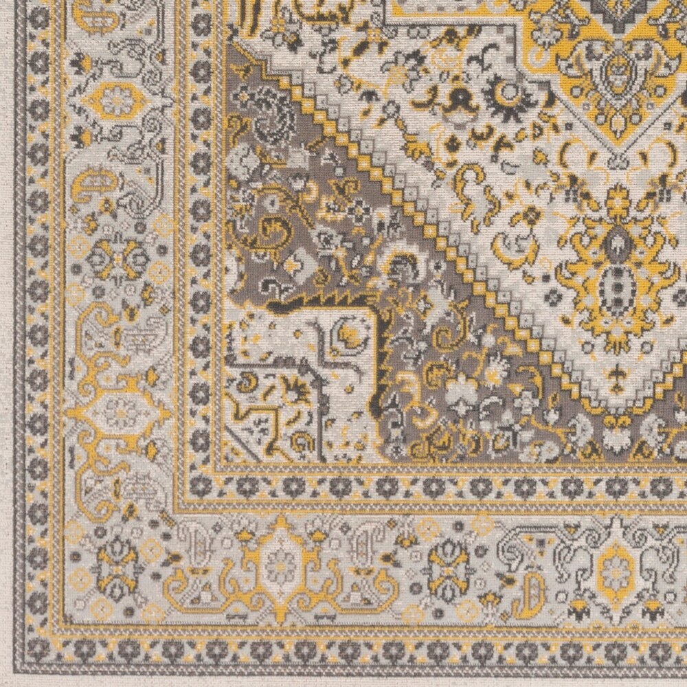 Colonial Home Tan Oriental Medallion Area Rug - 3'11" x 6'