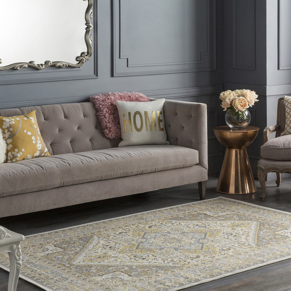 Colonial Home Tan Oriental Medallion Area Rug - 3'11" x 6'