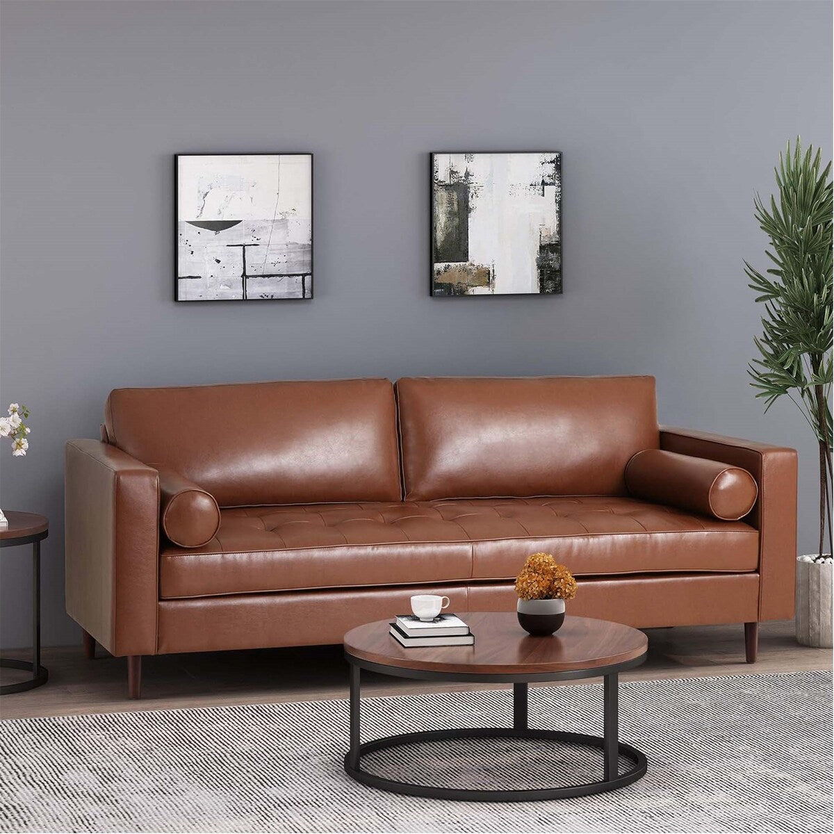 Comfy 3-seat Sofa with Wooden Legs