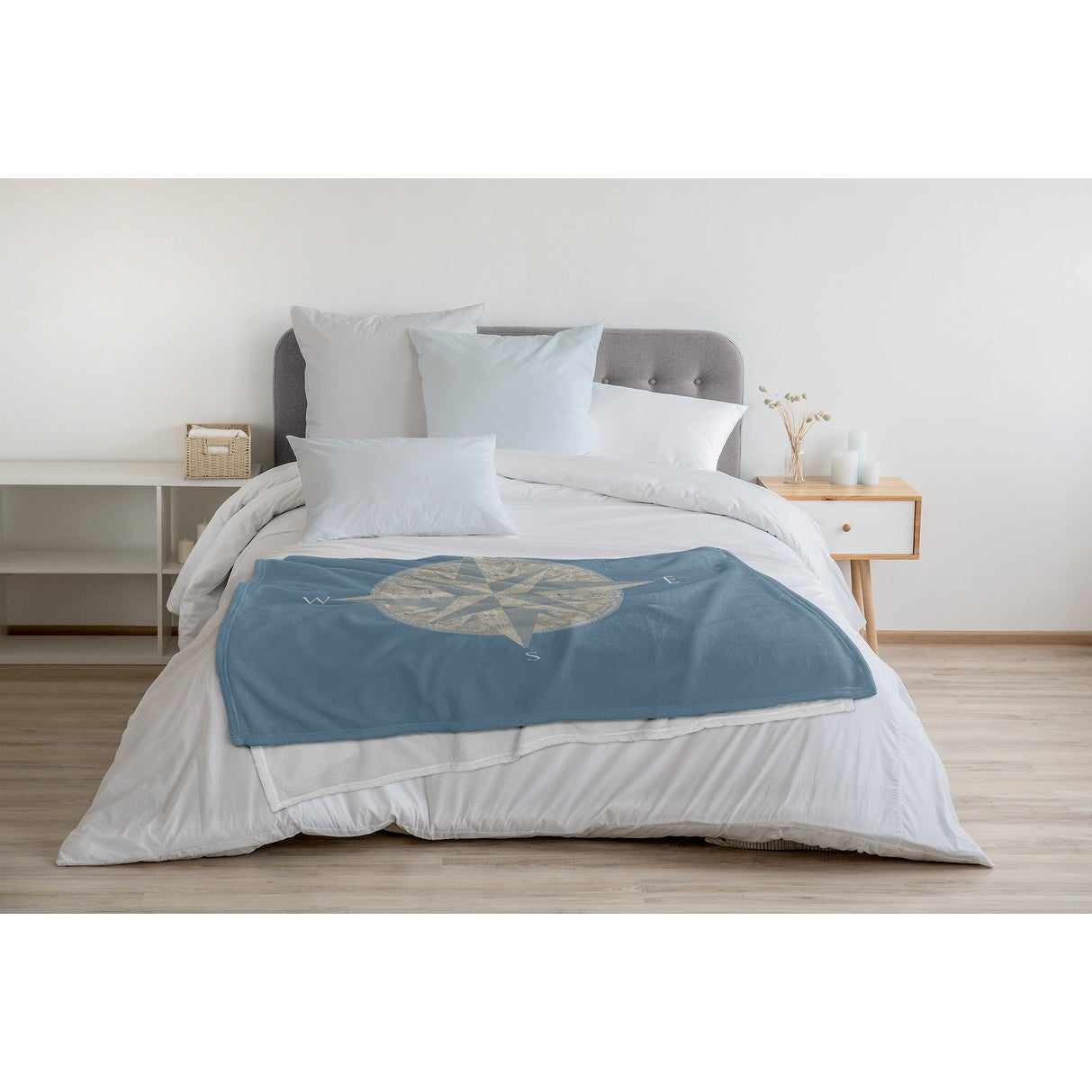 Compass Fleece Throw Blanket