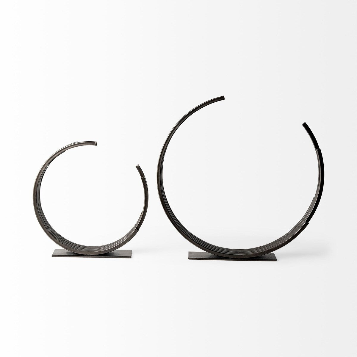 HomeRoots 20" Black Iron Modern Abstract Tabletop Sculpture