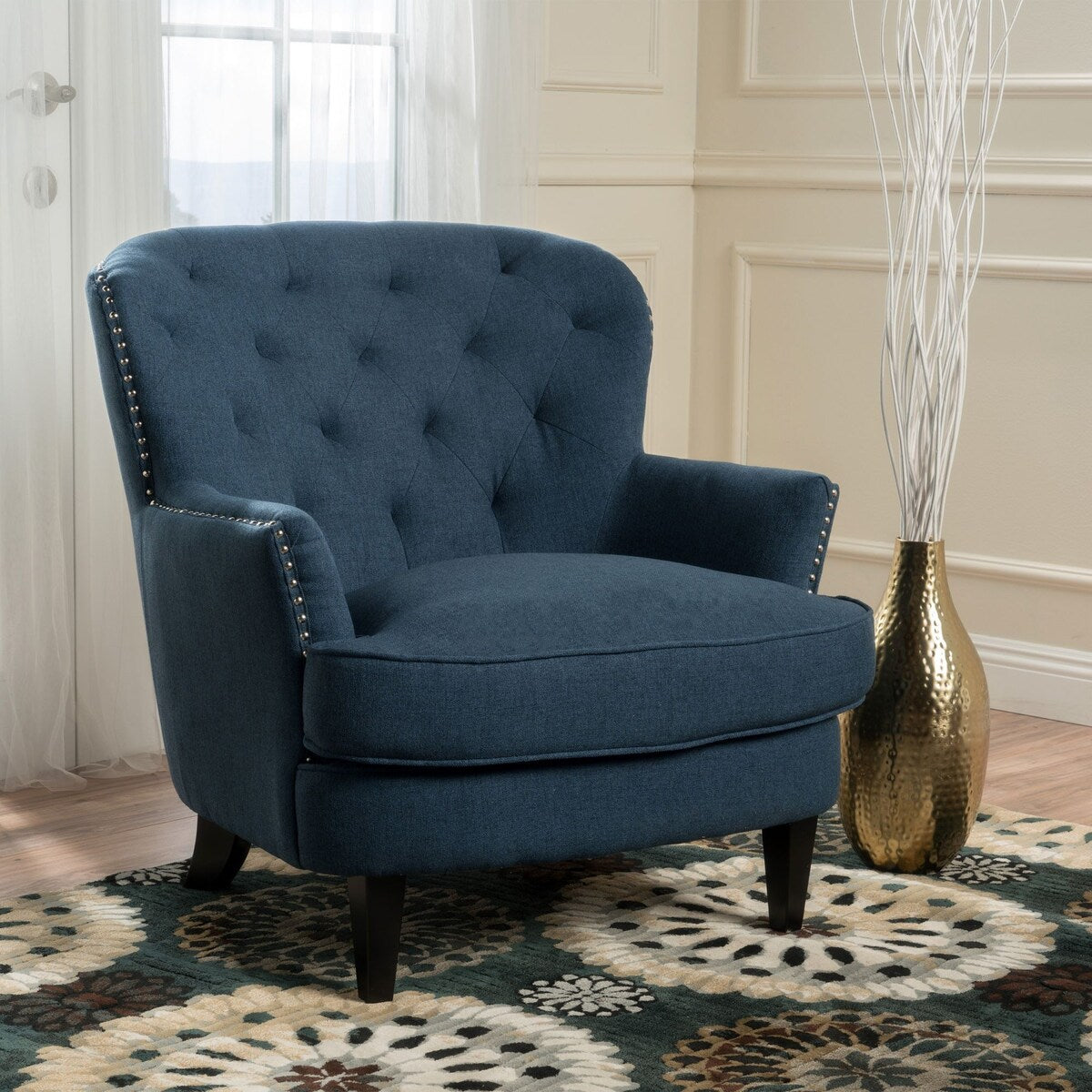 Contemporary Dark Blue Tufted Club Chair with Nailhead Trim, Elegant Upholstery, Comfortable Seating, Ideal for Living Room