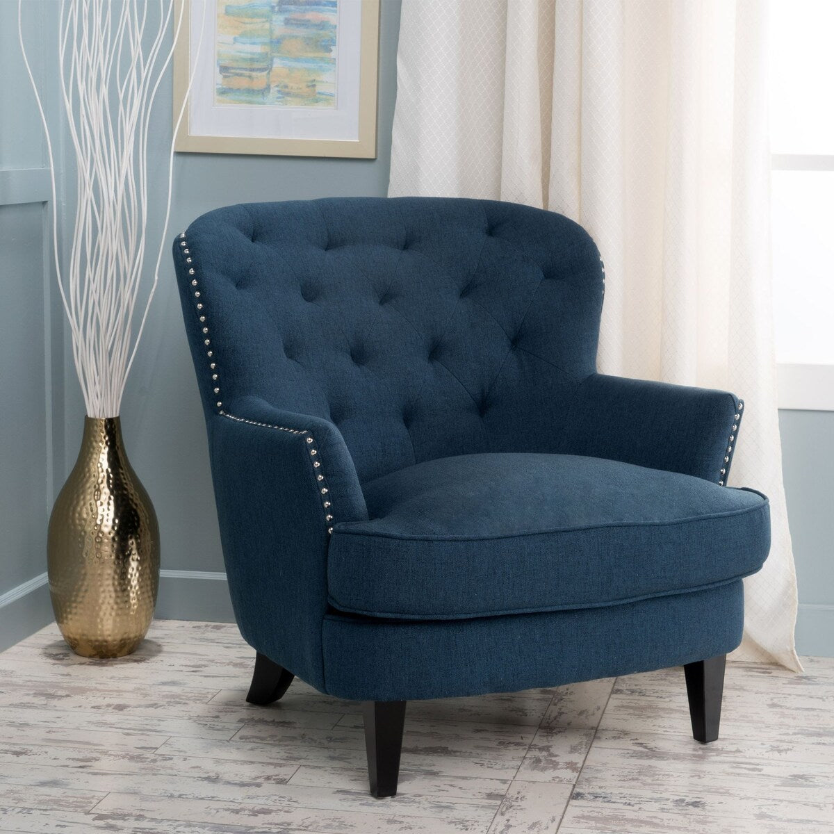 Contemporary Dark Blue Tufted Club Chair with Nailhead Trim, Elegant Upholstery, Comfortable Seating, Ideal for Living Room