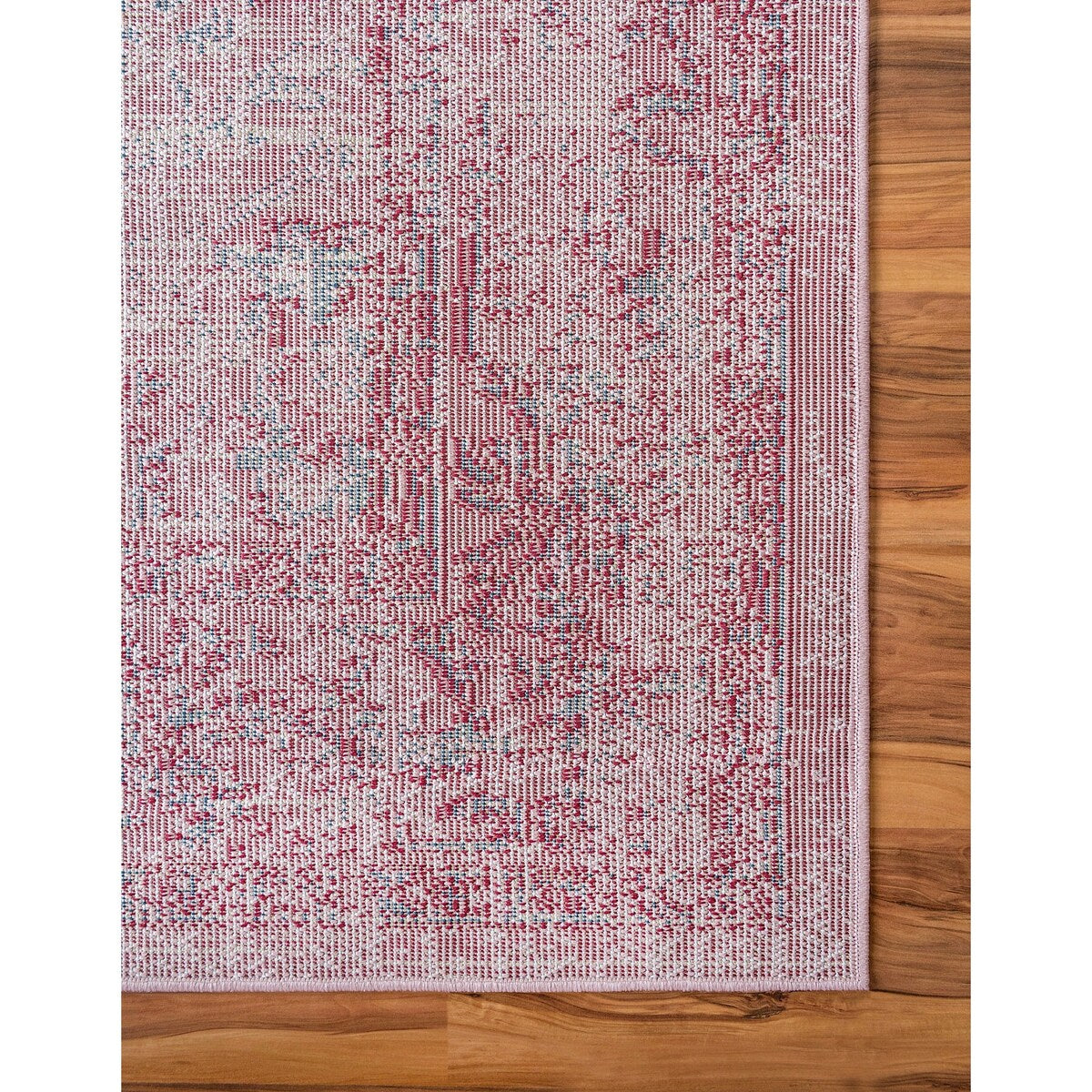Contemporary Synnove Collection Area Rug