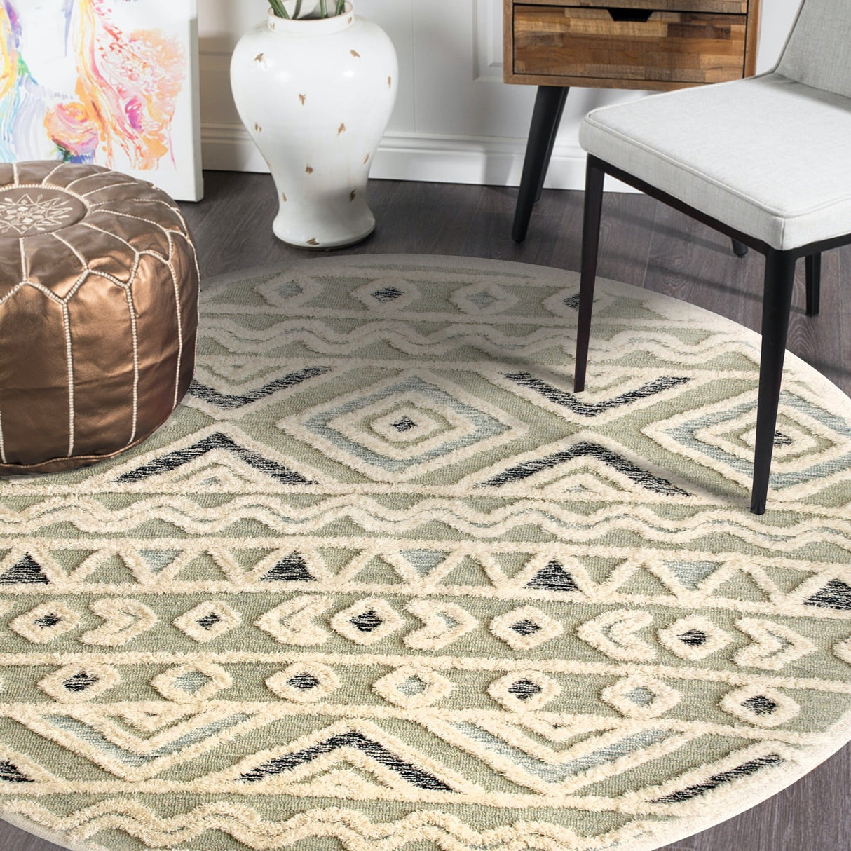Sevita Contemporary Tufted Geometric Motif Round Rug