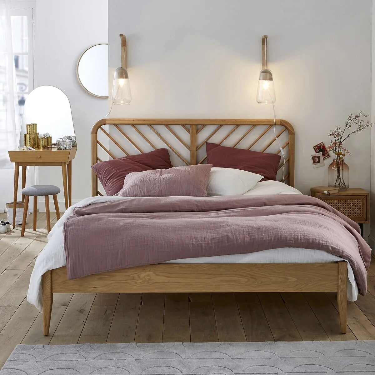 Contemporary Wall Light in Glass & Wood