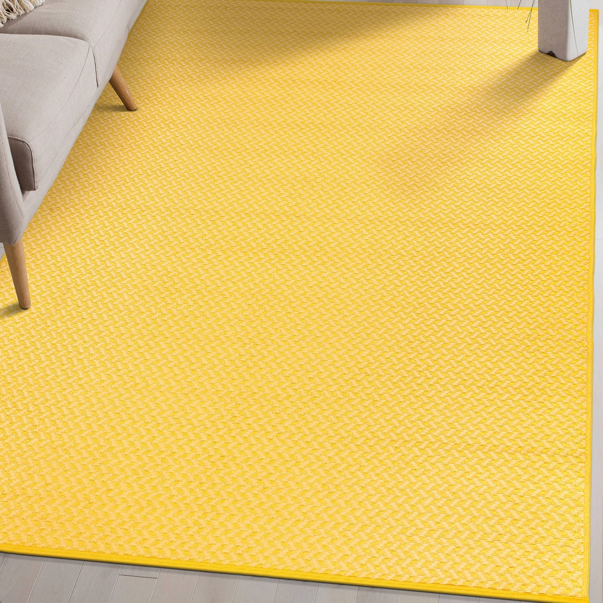 Contemporay Solid Reversible Plastic Outdoor Rugs