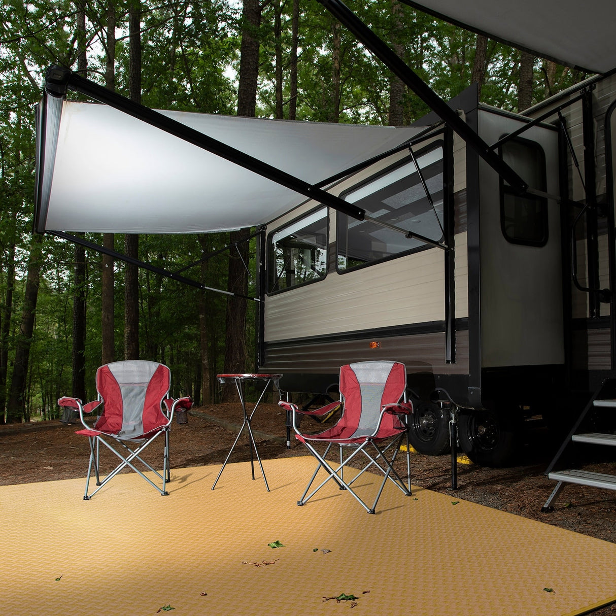 Contemporay Solid Reversible Plastic Outdoor Rugs