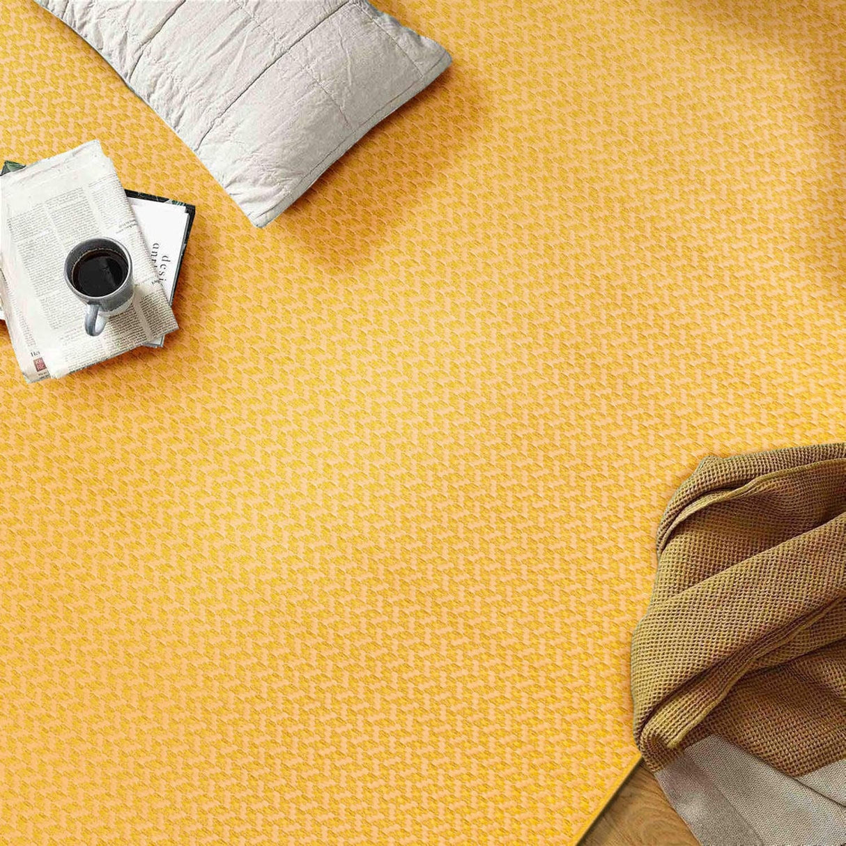 Contemporay Solid Reversible Plastic Outdoor Rugs