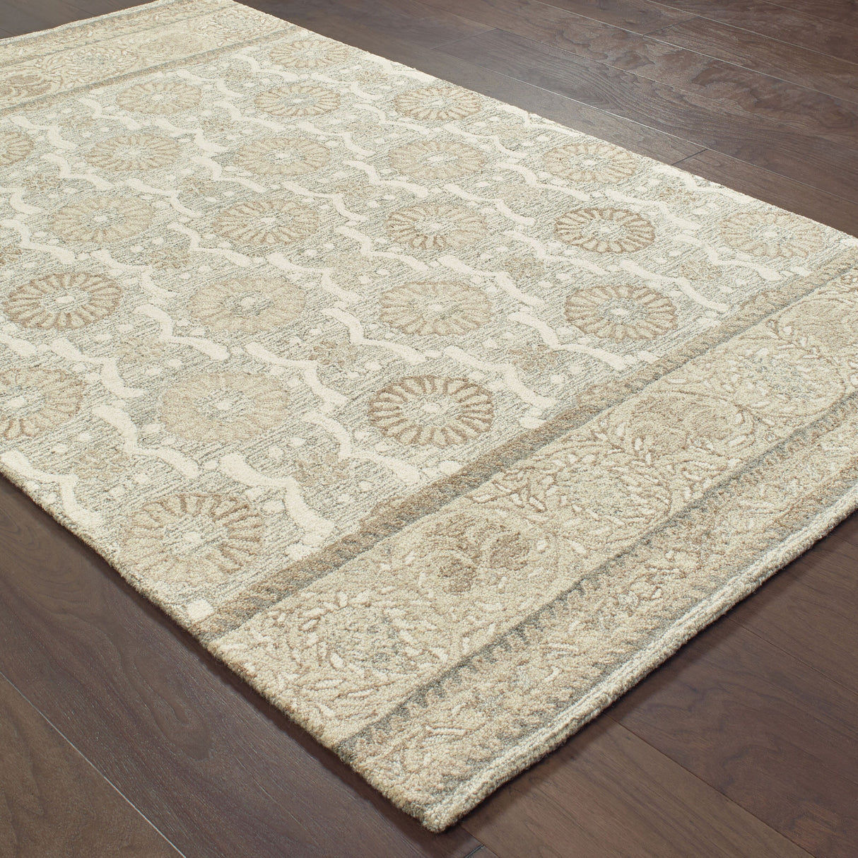 Style Haven Lalemant Blooming Ash/ Sand Handcrafted Wool Area Rug