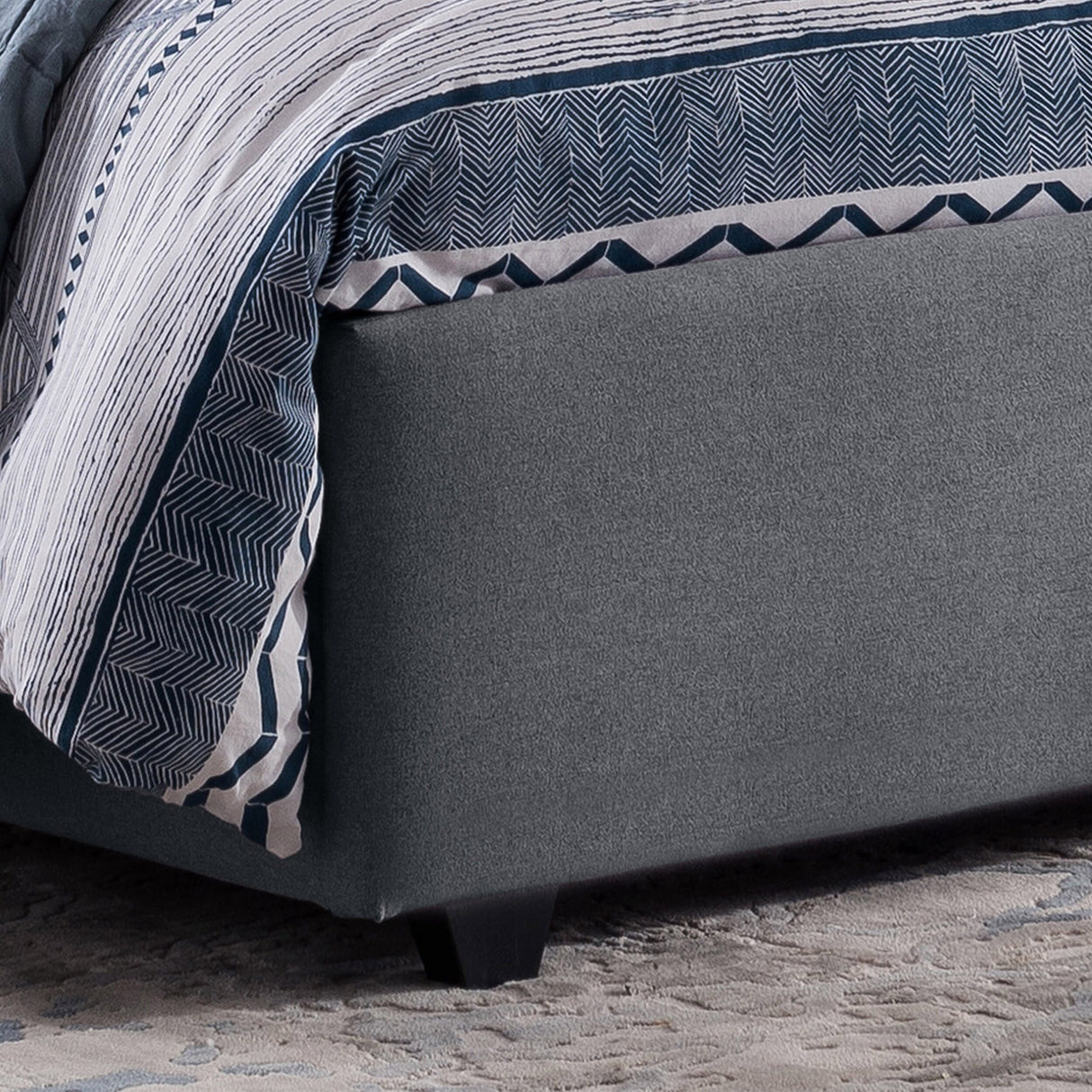 Cordeaux Queen-size Tufted Upholstered Bed by Christopher Knight Home