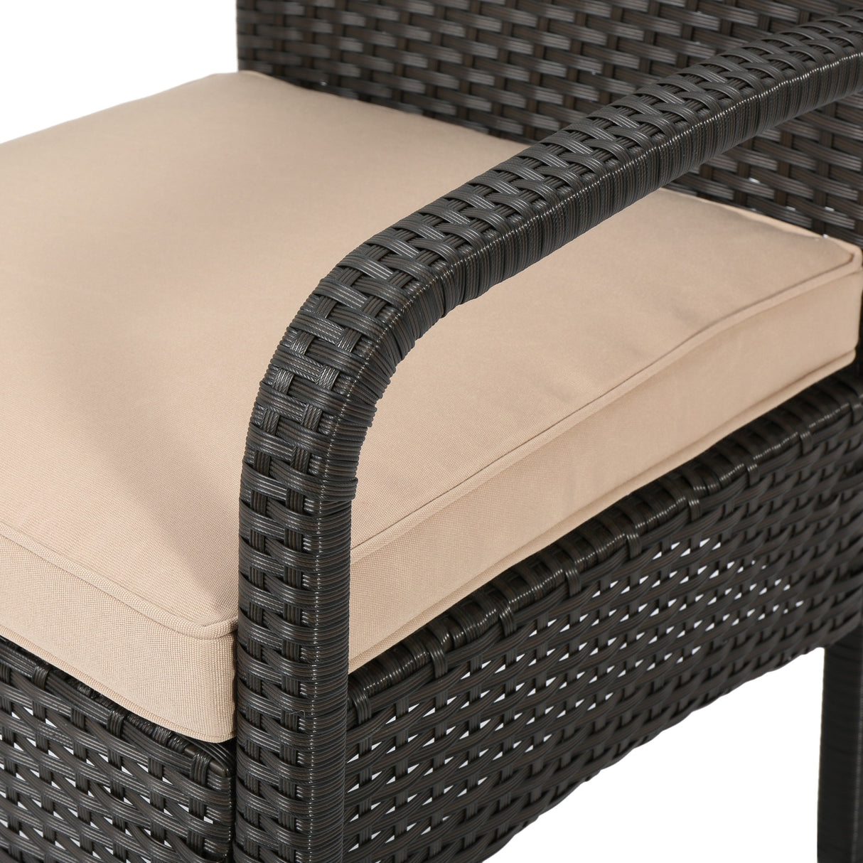 Cordoba Outdoor Wicker 4-piece Conversation Set with Cushions by Christopher Knight Home