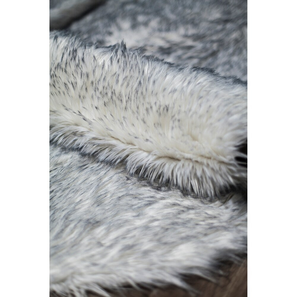 CosmoLiving Riche Collection Silver Argento rug