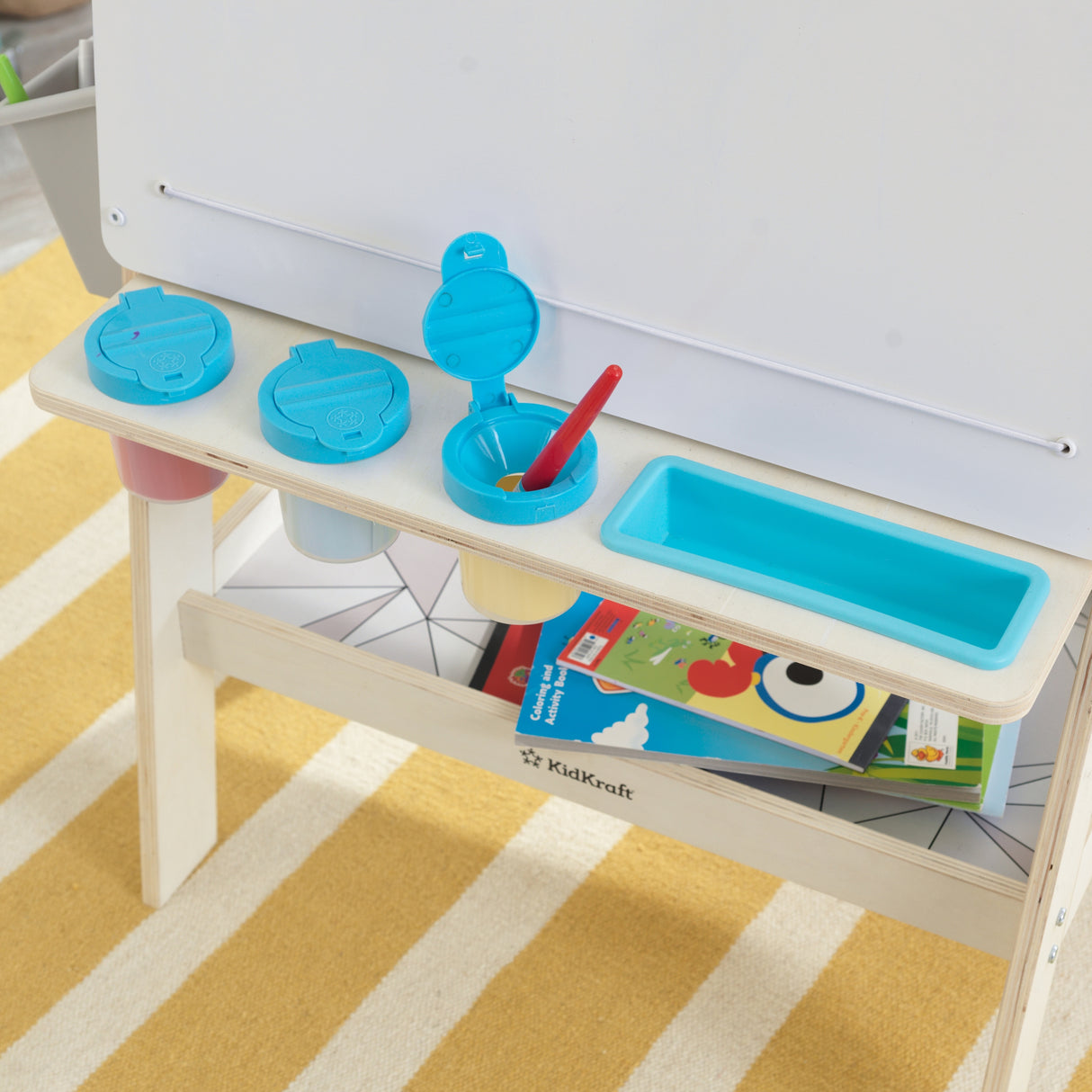 Create N Play Easel