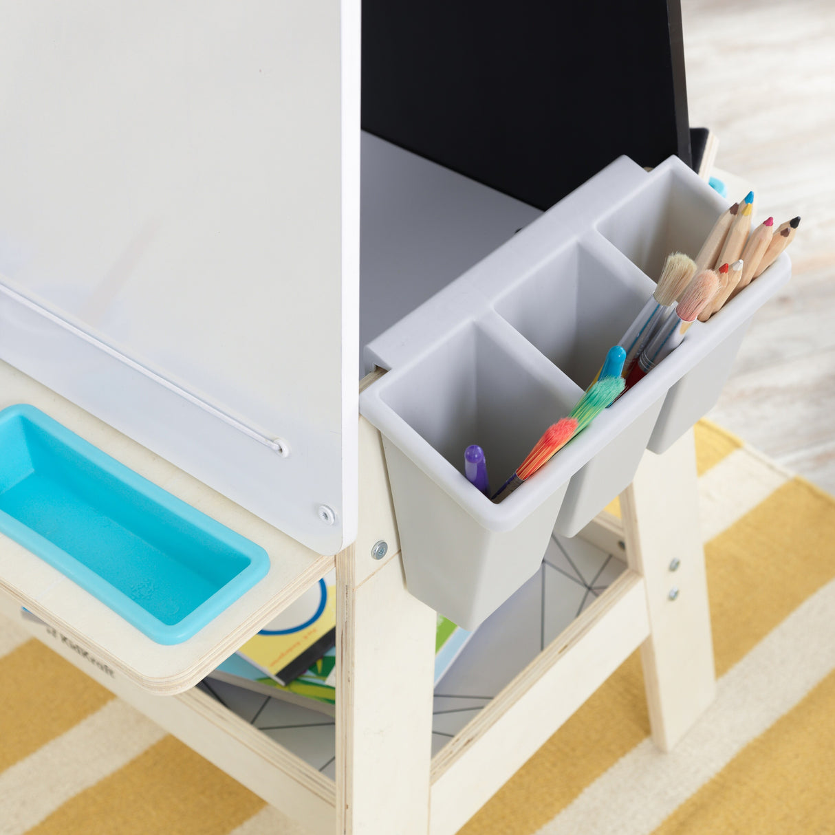 Create N Play Easel
