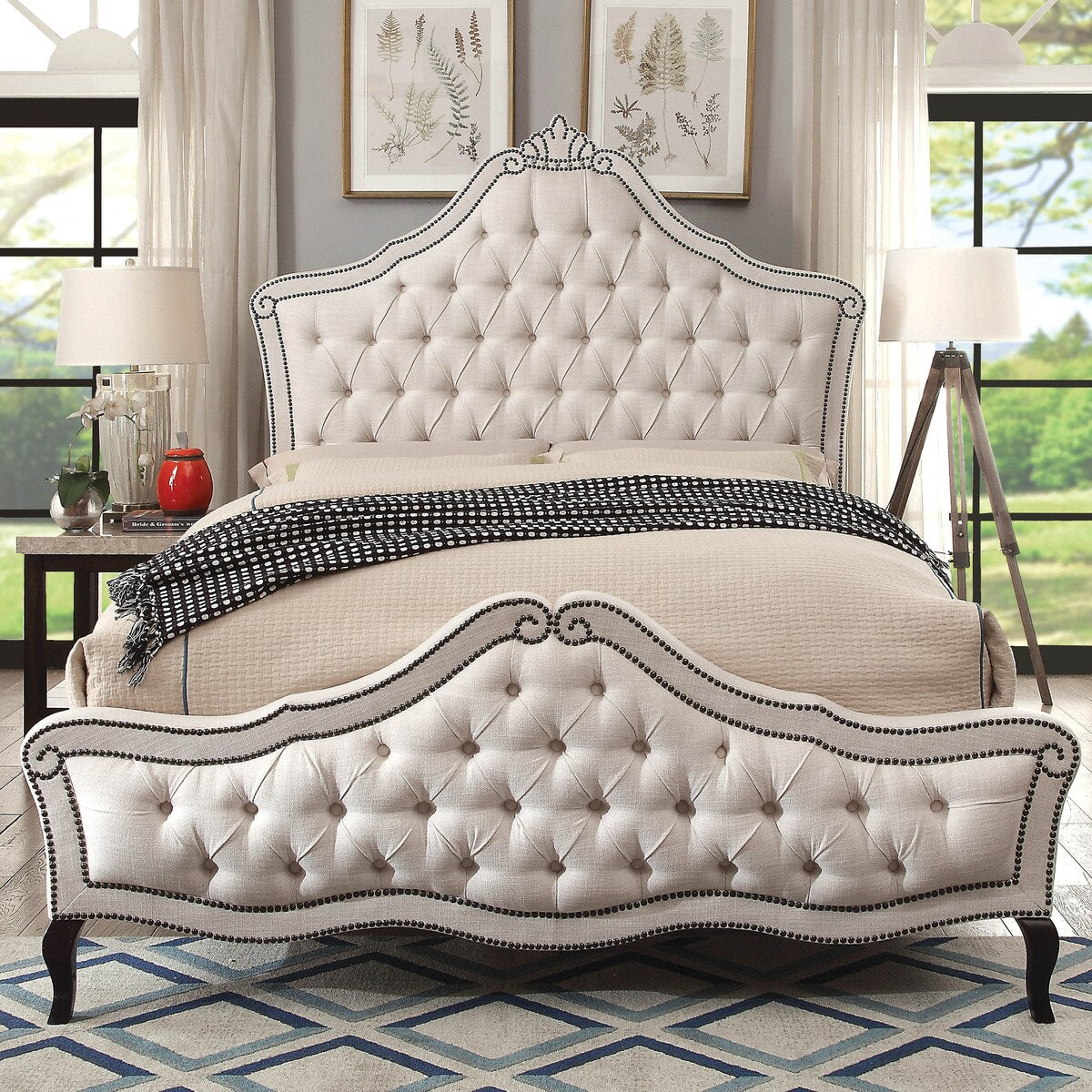Furniture of America Crow Traditional Beige Linen Fabric Tufted Bed