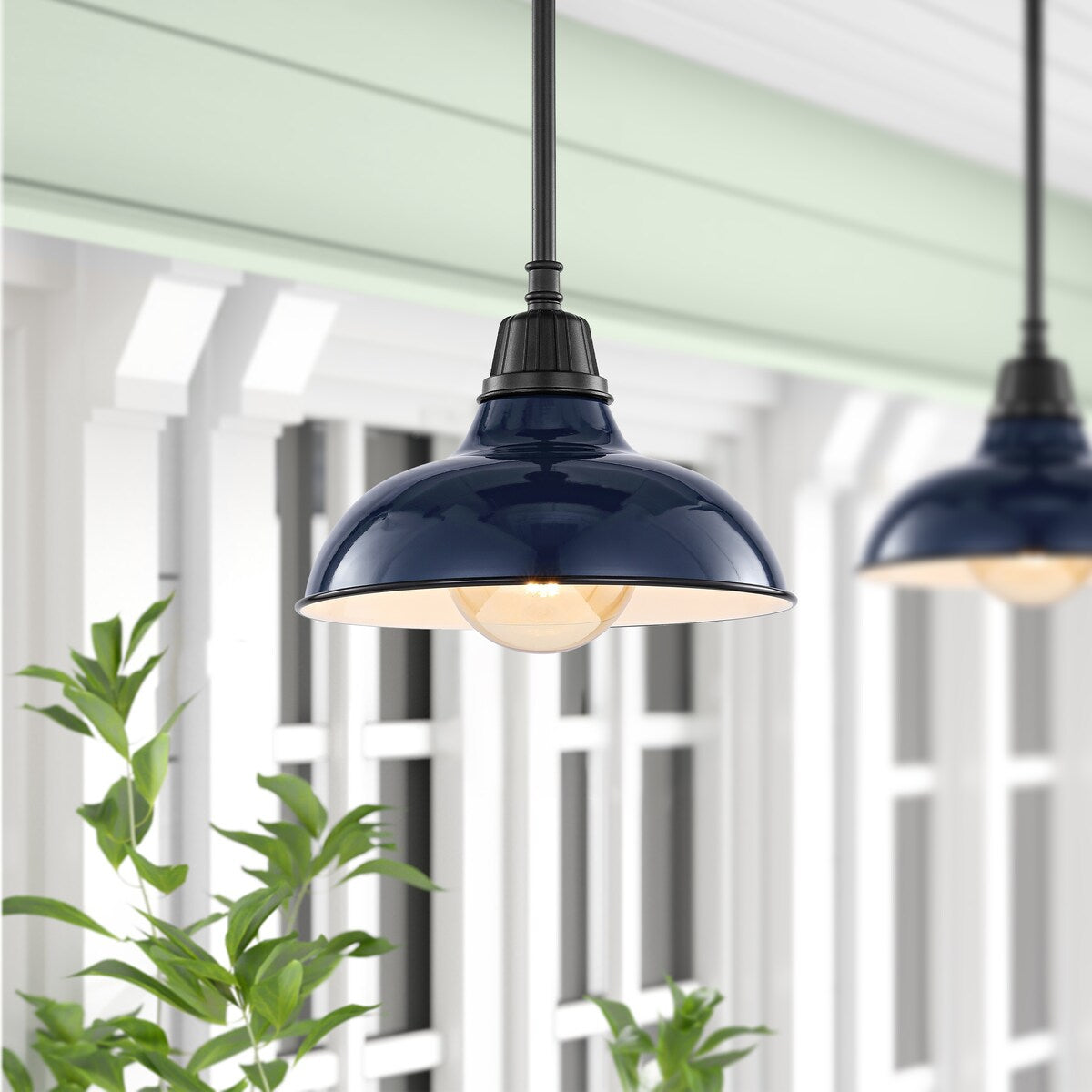 Croydon 12.25" 1-Light Farmhouse Industrial Indoor/Outdoor Iron LED Pendant, by JONATHAN Y - 12.25