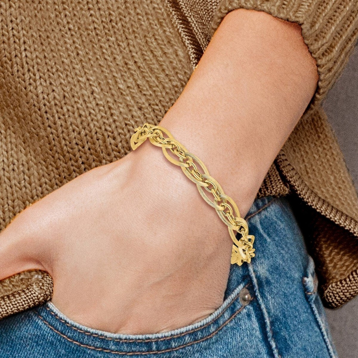 Curata 14k Yellow Gold Polished and Grooved With .5 In Ext. Fancy Link Bracelet 8 Inch
