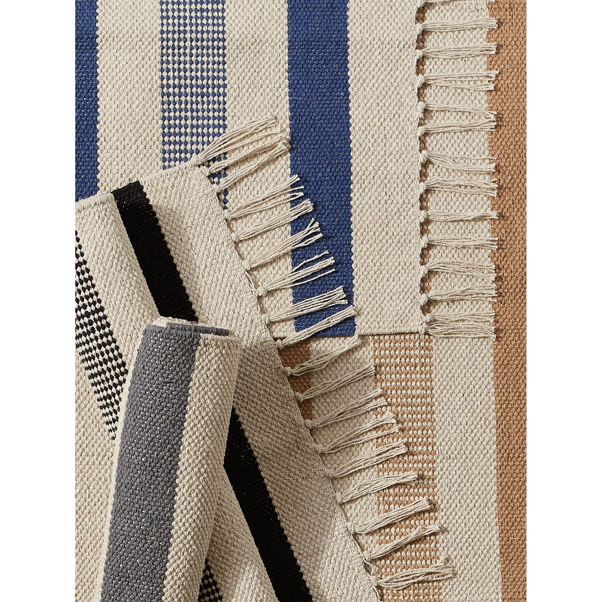DII Black Ticking Stripe Hand-Loomed Rug 2x3 Ft - 24.0 In. L X 36.0 In. W X 0.2 In. H