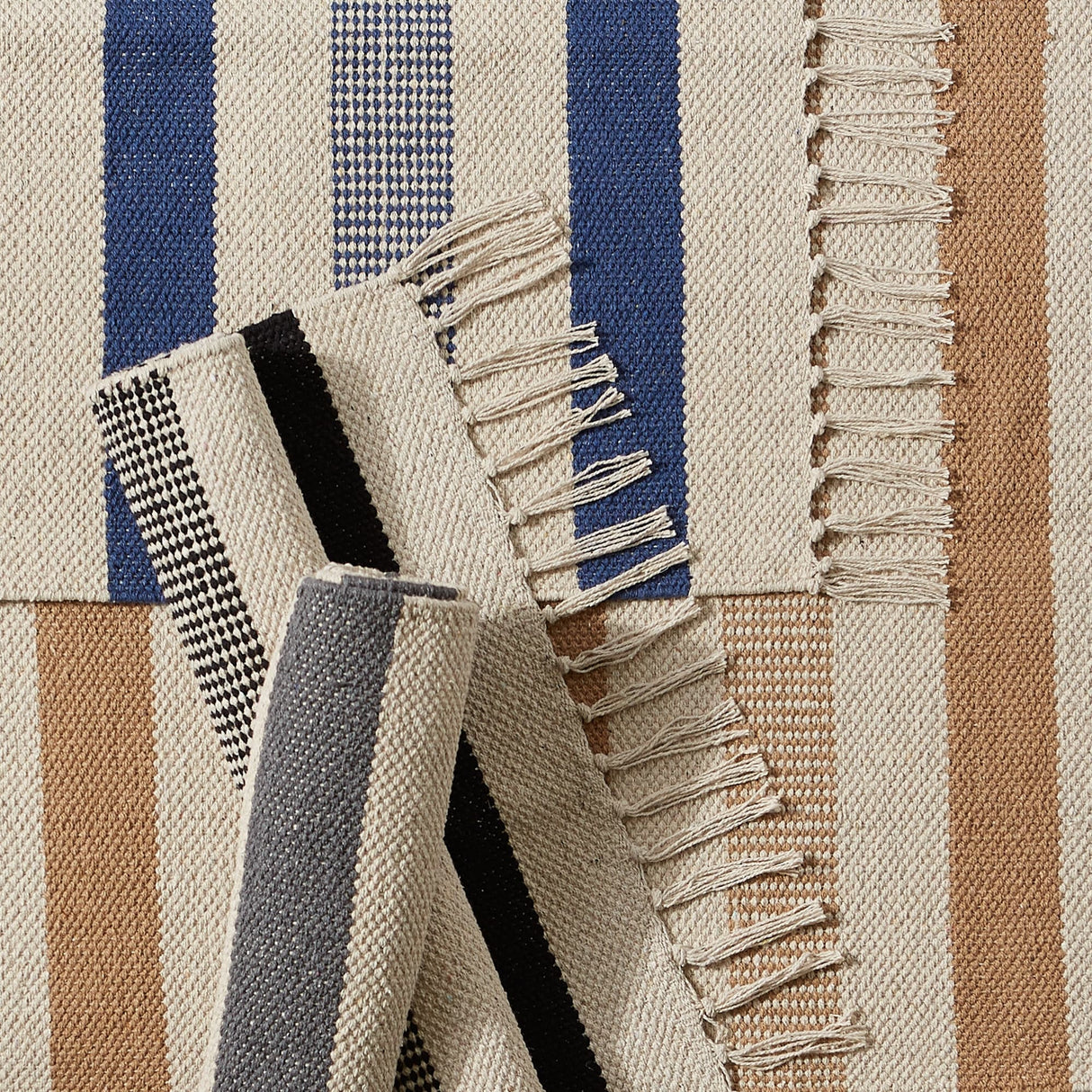 DII Black Ticking Stripe Hand-Loomed Rug 2x3 Ft - 24.0 In. L X 36.0 In. W X 0.2 In. H