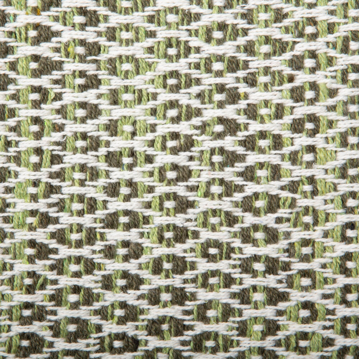 Porch & Den Windhill Recycled Yarn/Rag Rug - 2x3
